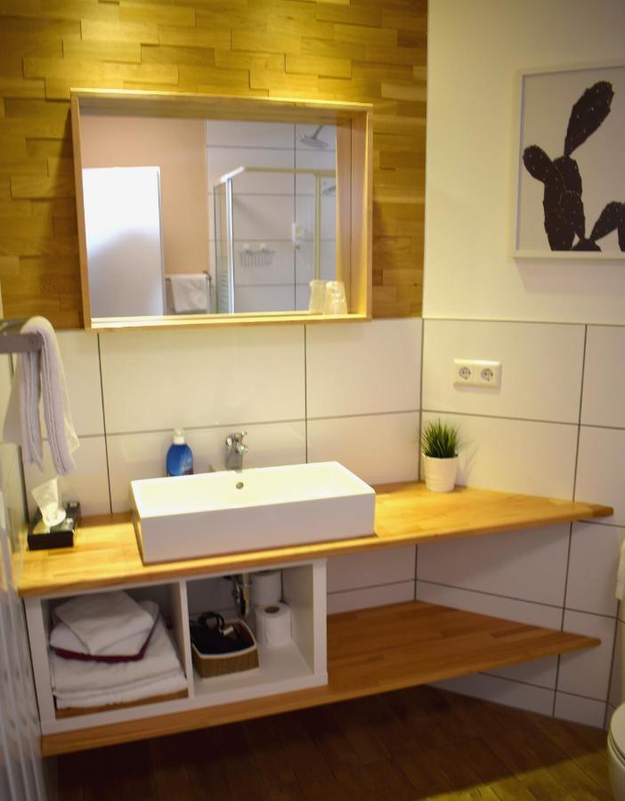 Apartmenthaus Erlenbach Erlenbach  Ngoại thất bức ảnh