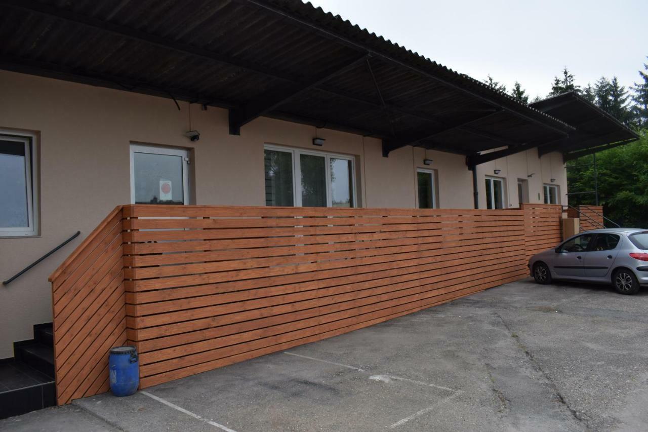 Apartmenthaus Erlenbach Erlenbach  Ngoại thất bức ảnh